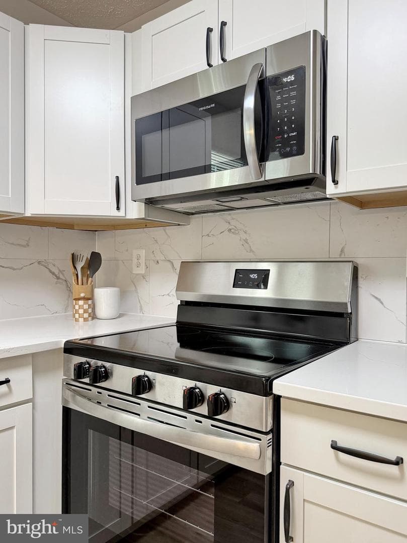 16 Chinaberry Lane photo 12