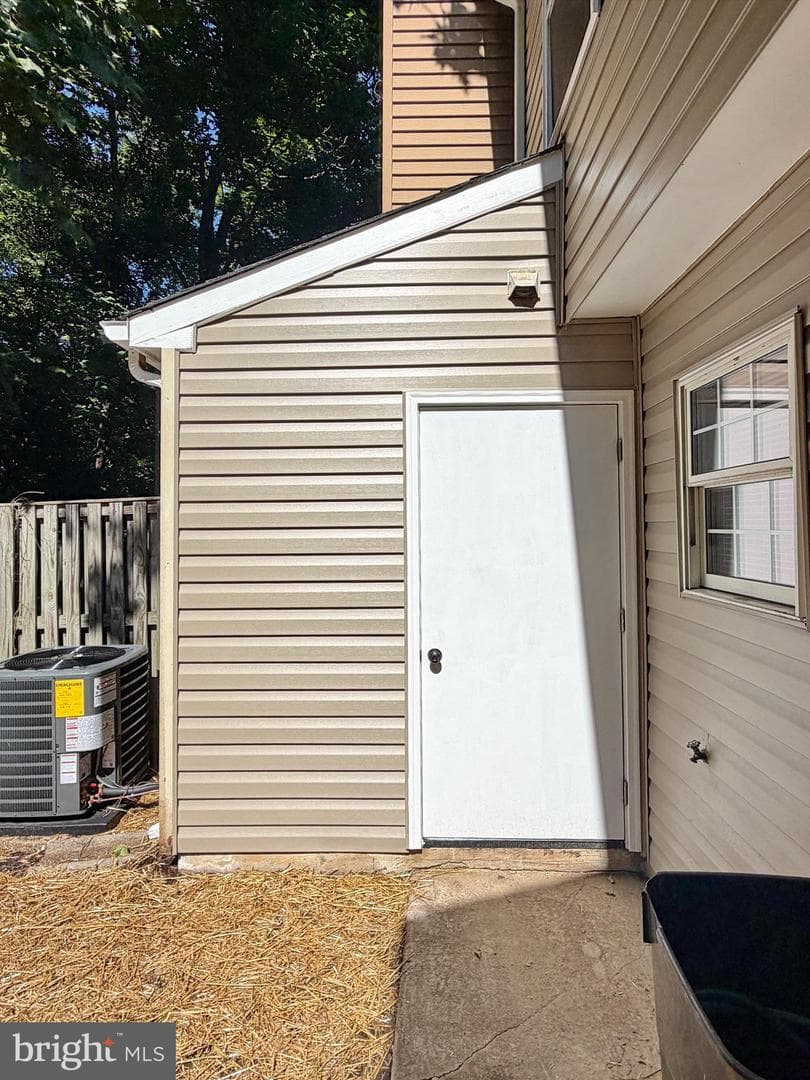 16 Chinaberry Lane photo 36