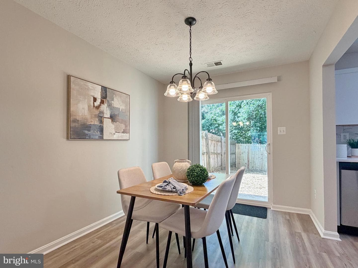 16 Chinaberry Lane photo 6