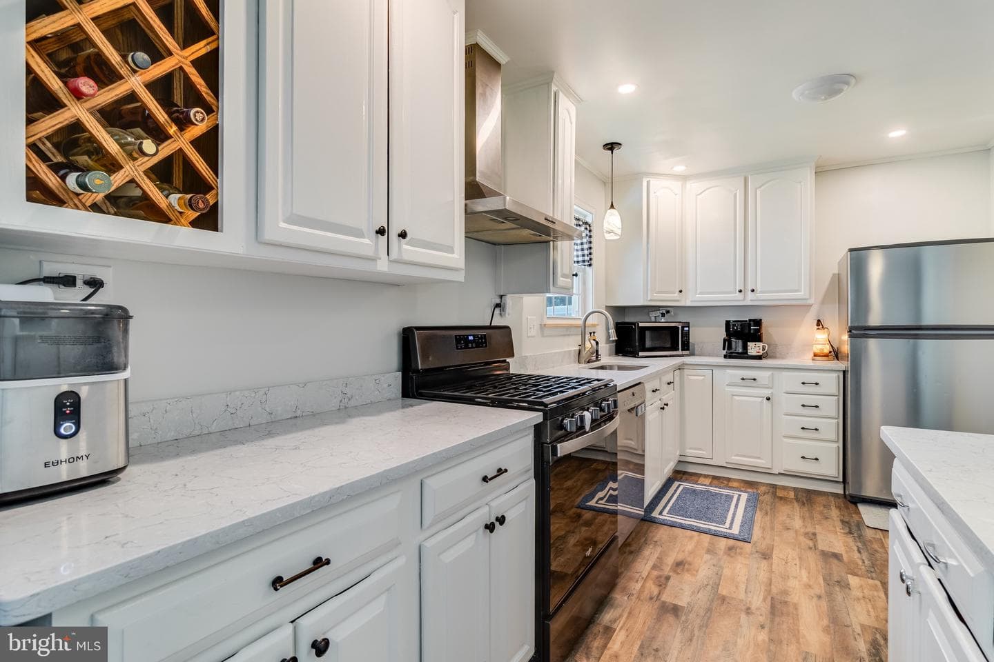 812 Stone Avenue photo 9