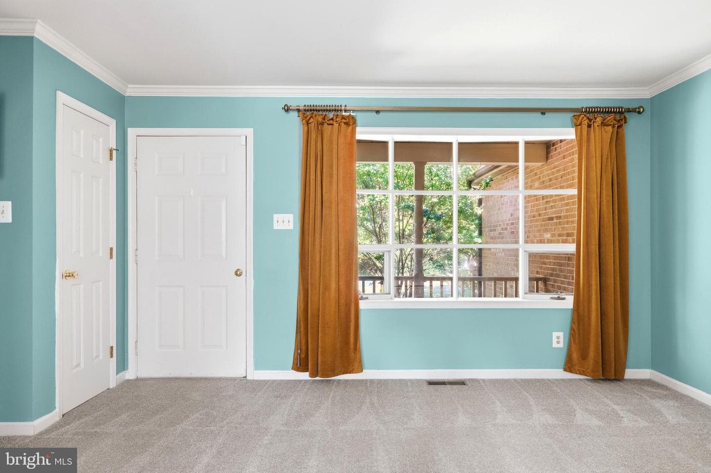 8631 Kentucky Avenue, La Plata