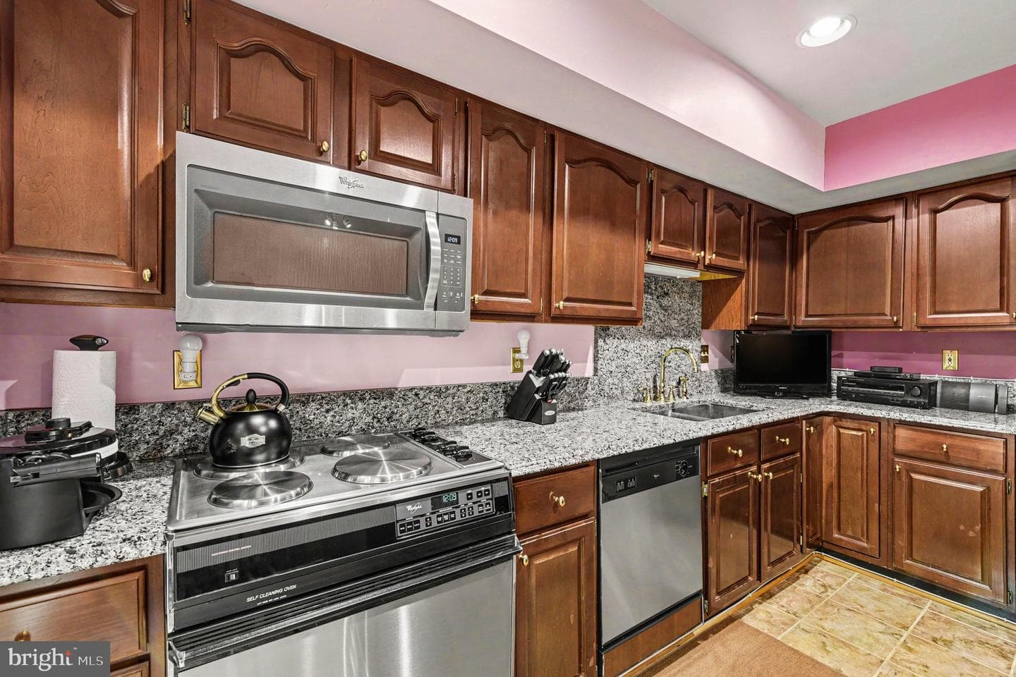 536 Quince Court photo 11