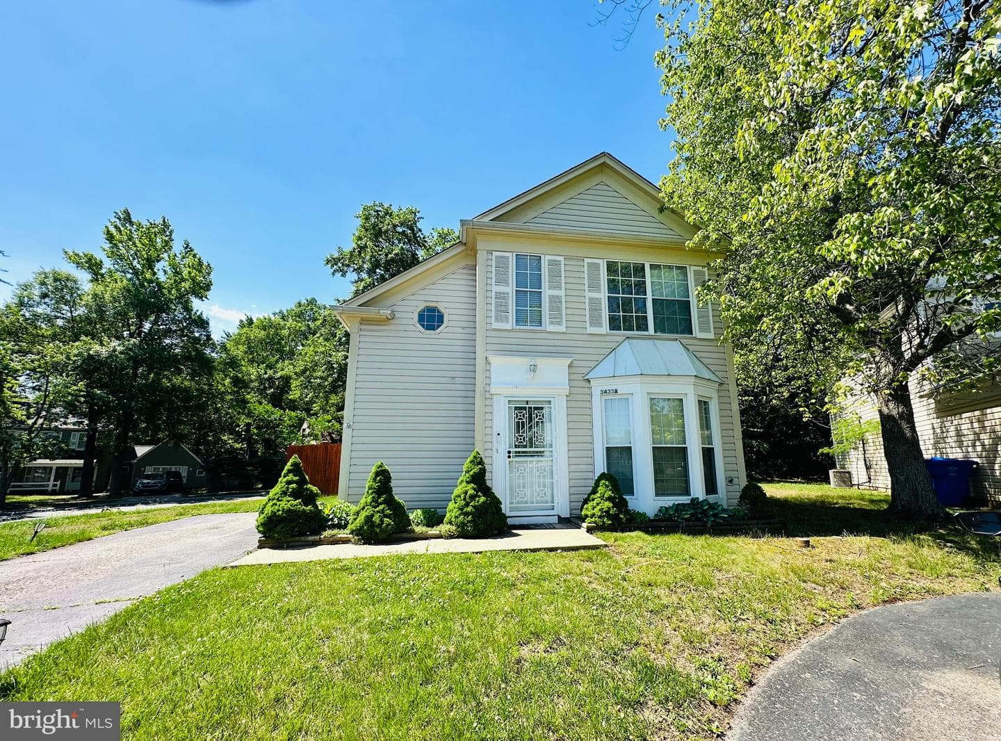 3433 Azalea Place, Waldorf