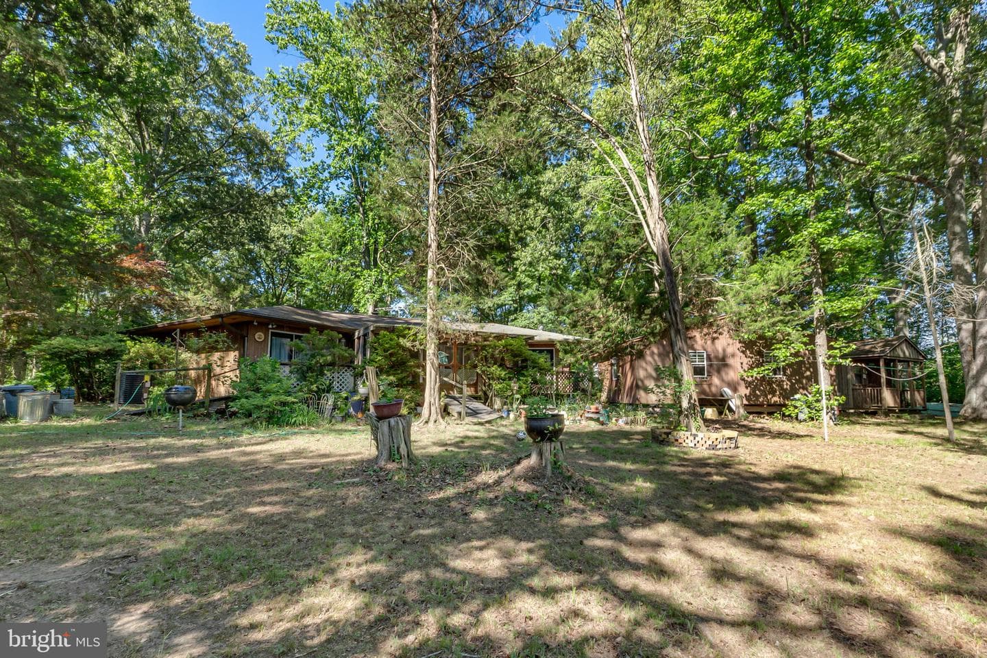 9545 Moores Point Place photo 40