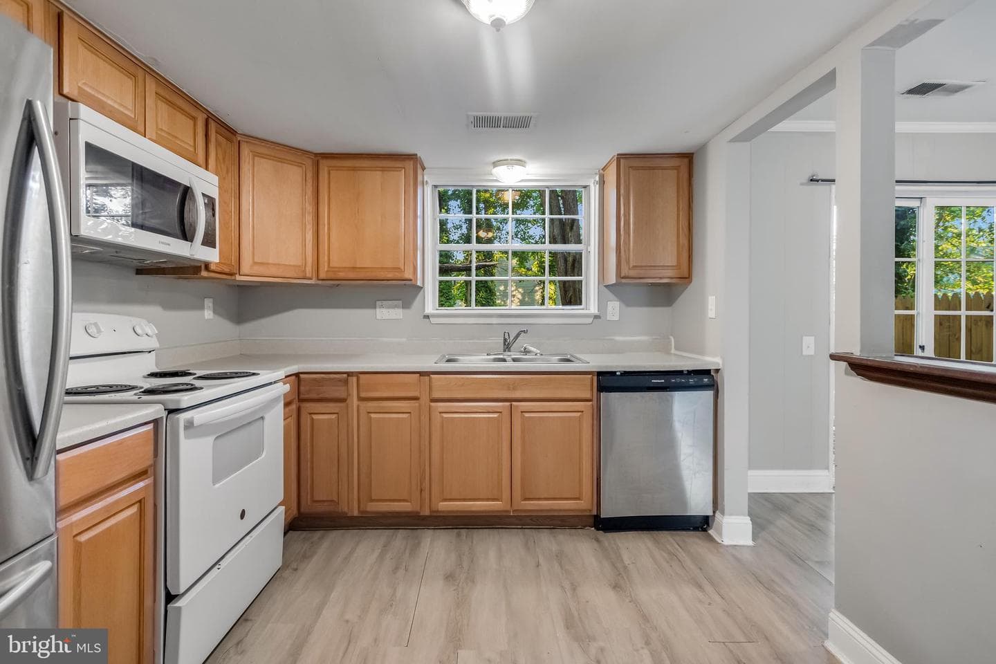 2583 Robinson Place photo 10