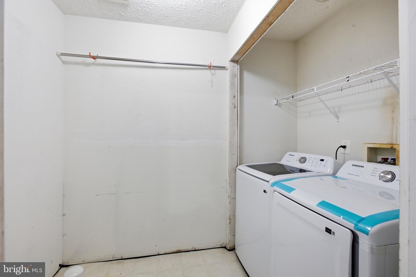 8012 Bullfinch Place photo 33