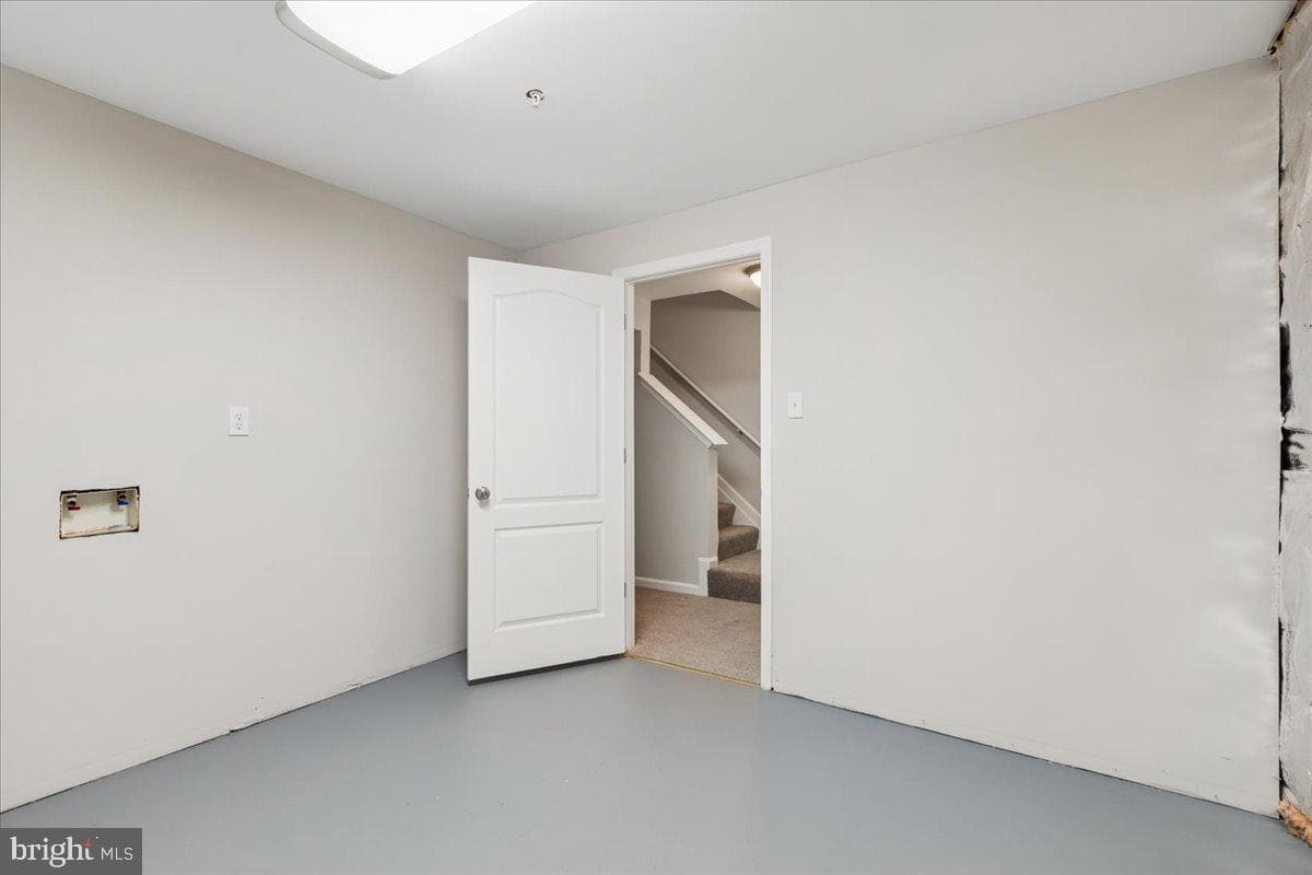2577 Bolinbrook Court photo 18