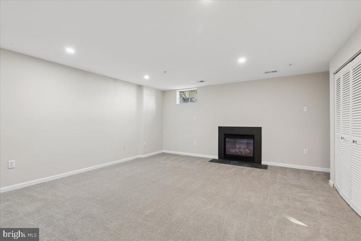 2577 Bolinbrook Court photo 21