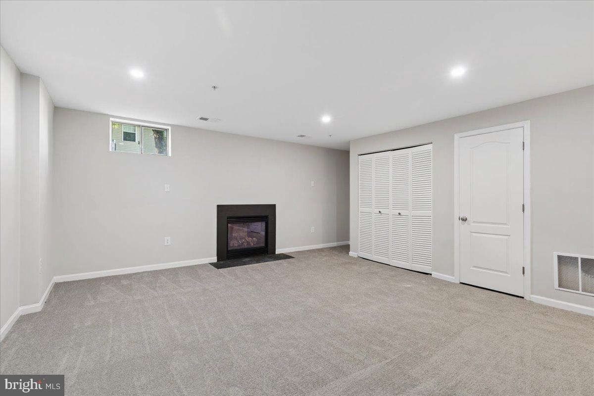 2577 Bolinbrook Court photo 24