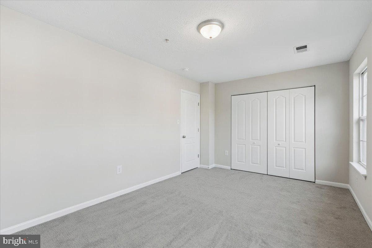 2577 Bolinbrook Court photo 37