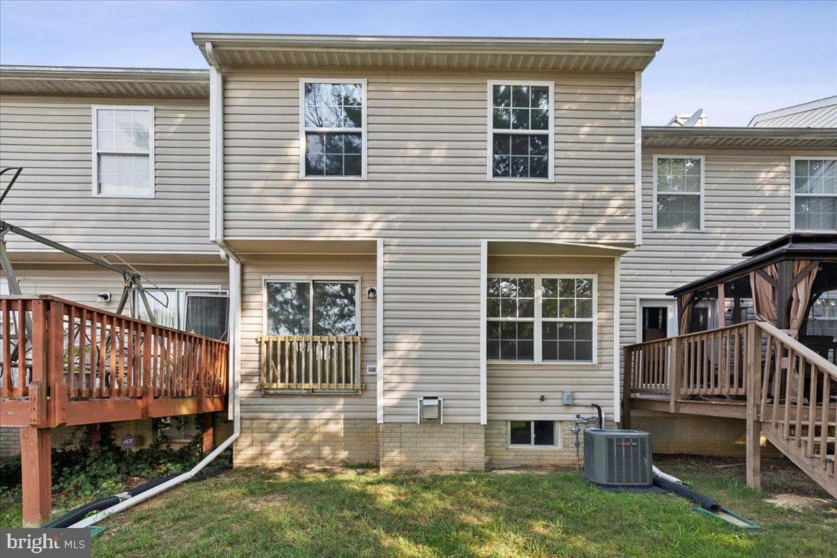 2577 Bolinbrook Court photo 46