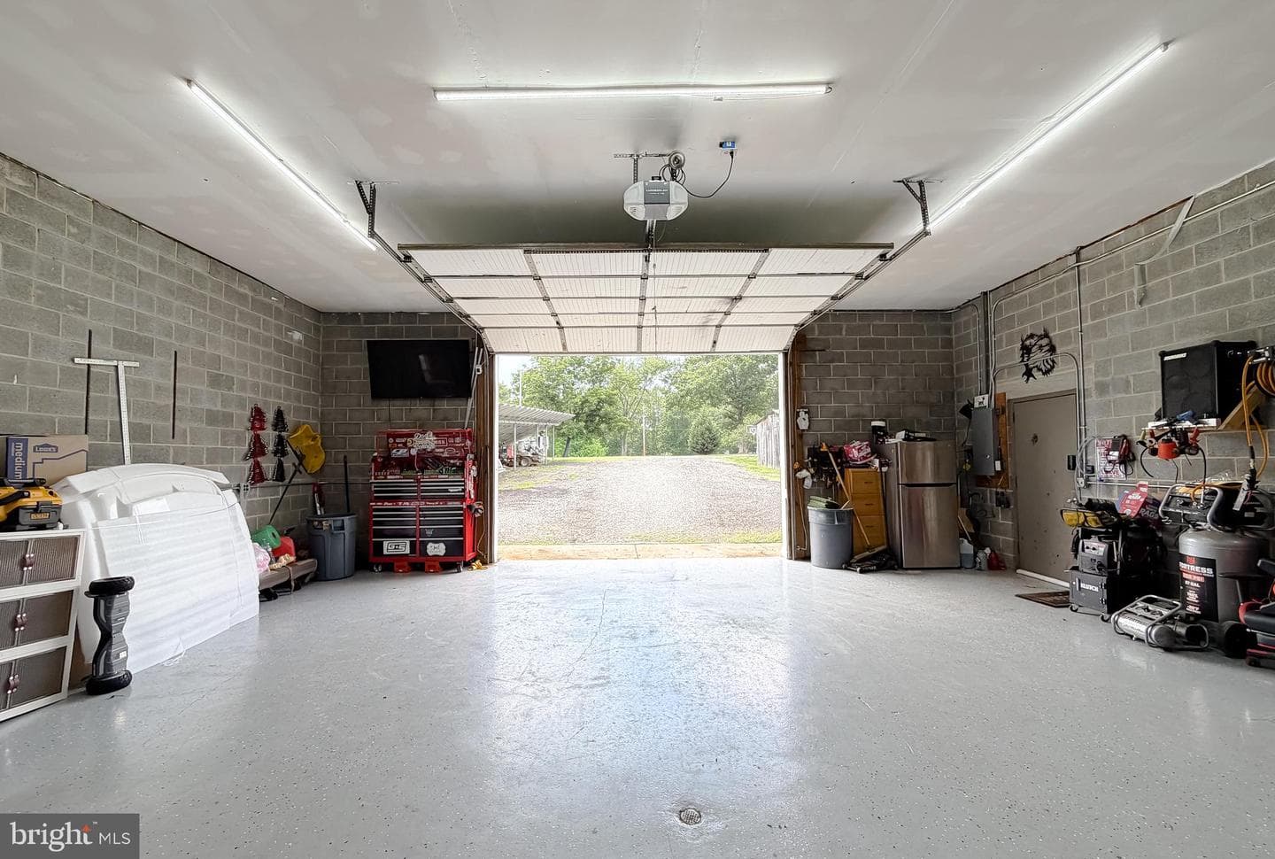 9600 Adams Willett Road photo 7