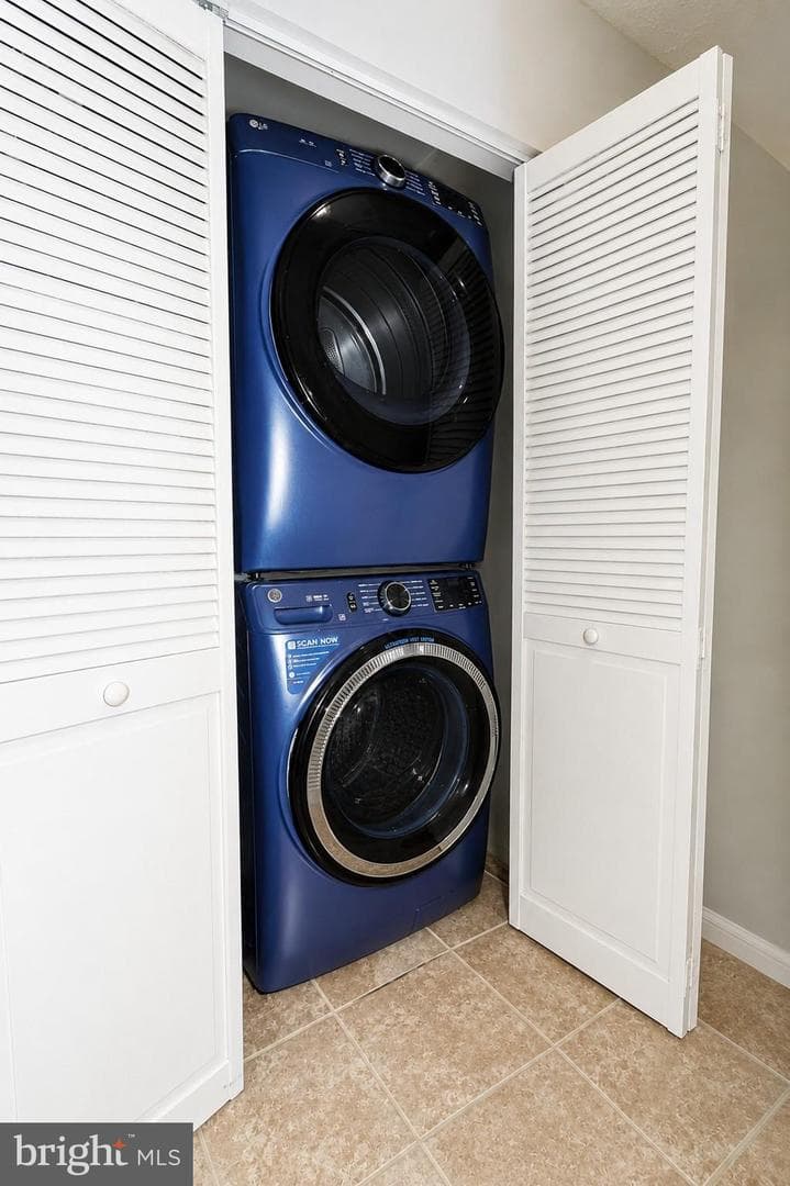 5135 Shawe Place #14-Kr photo 16
