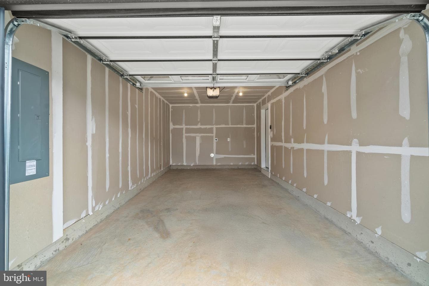 168 Soft Rush Lane photo 28
