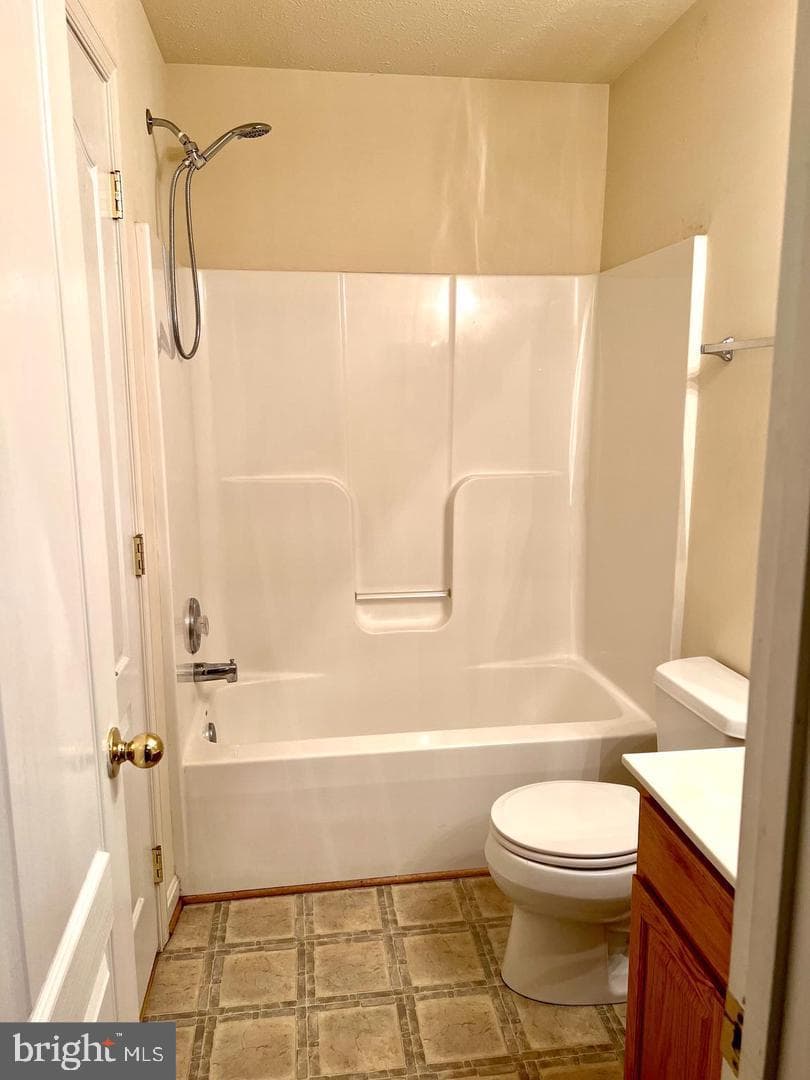 10017 Wamsley Court photo 10
