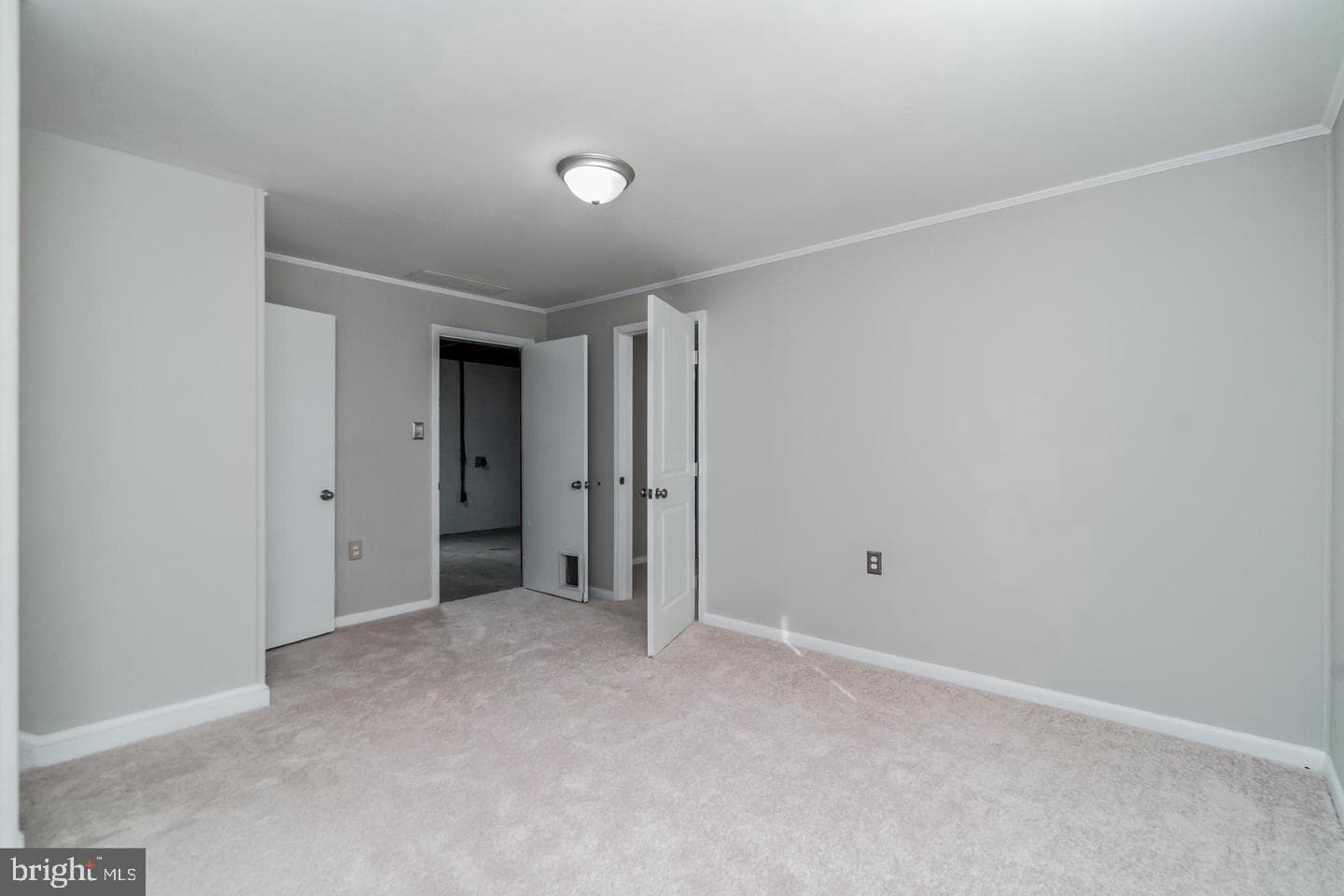 5 Maple St photo 12