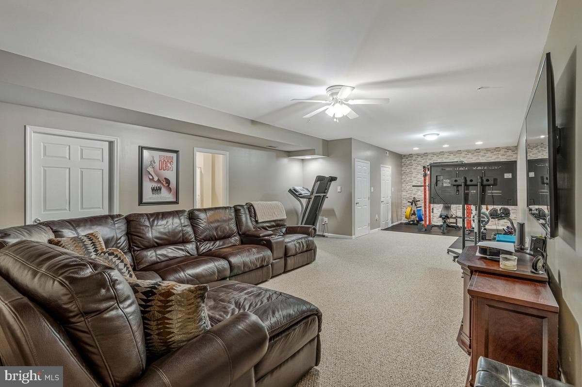 7098 Quicktree Place photo 25