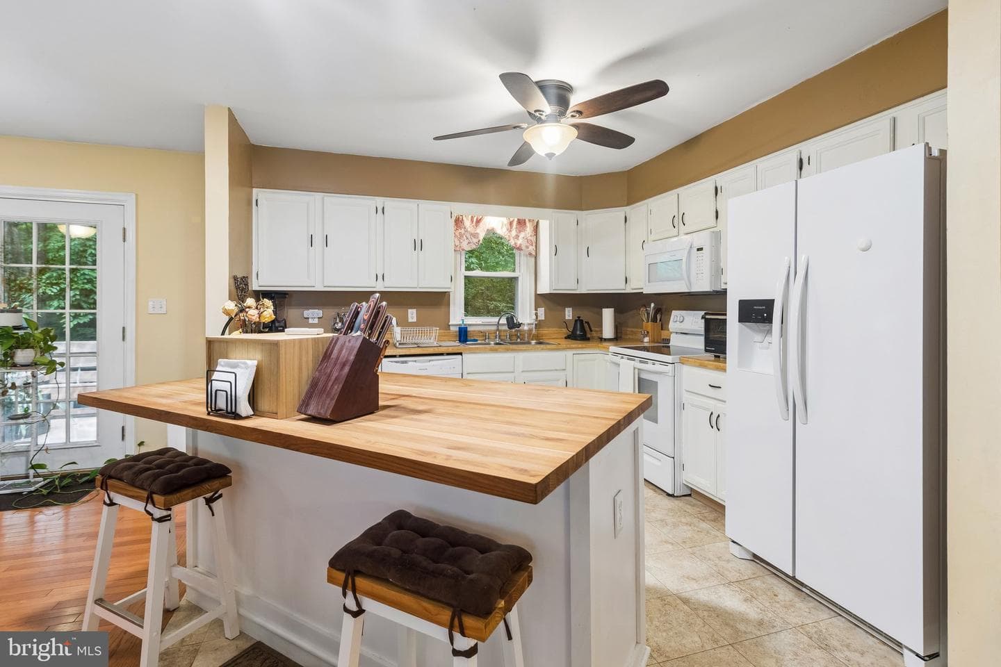 6980 Rison Drive photo 6