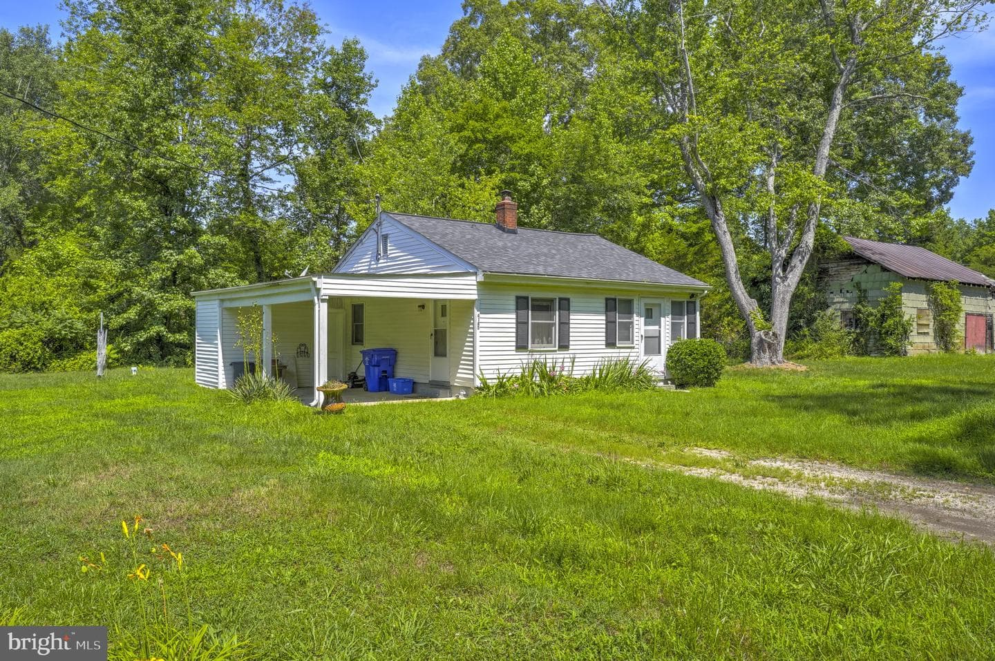4137 Barrett Place photo 6