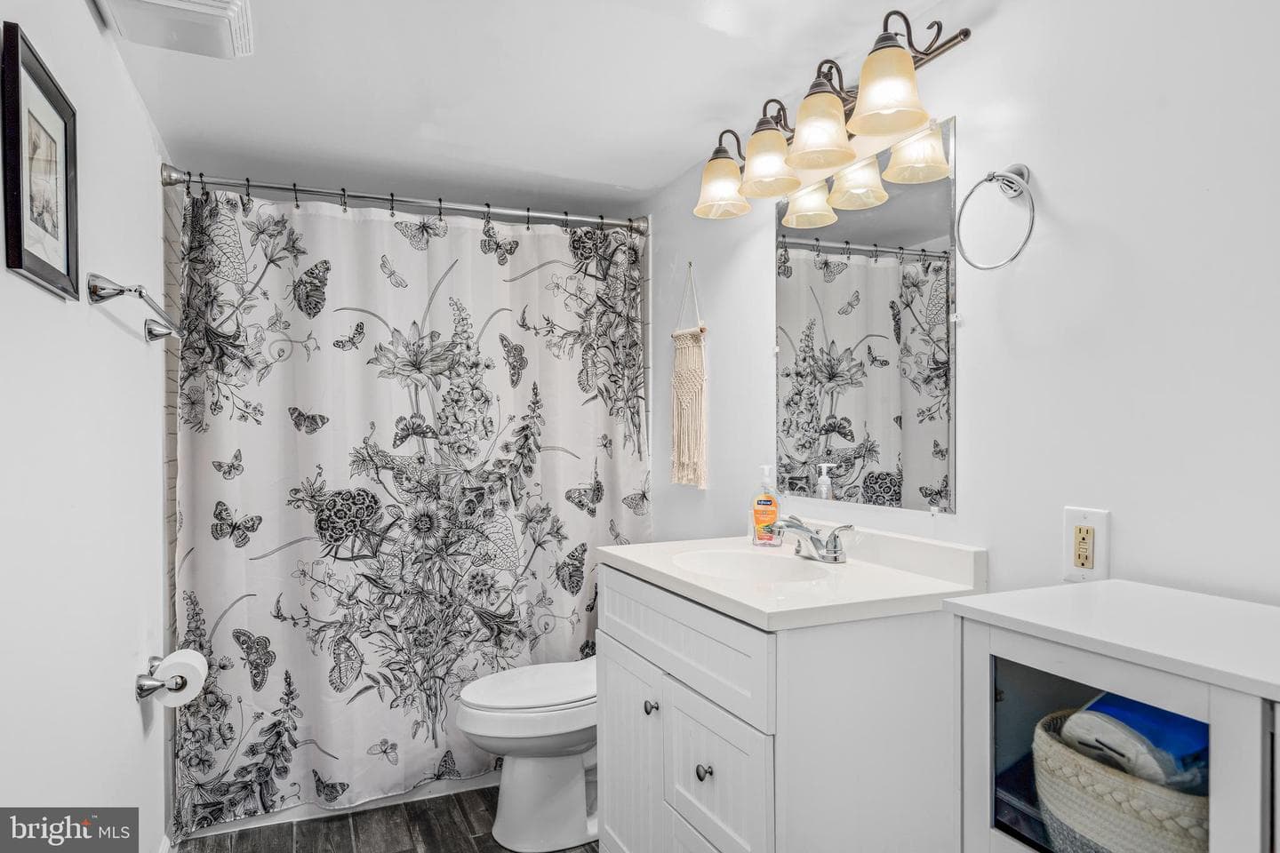 6675 Oakwood Circle photo 9