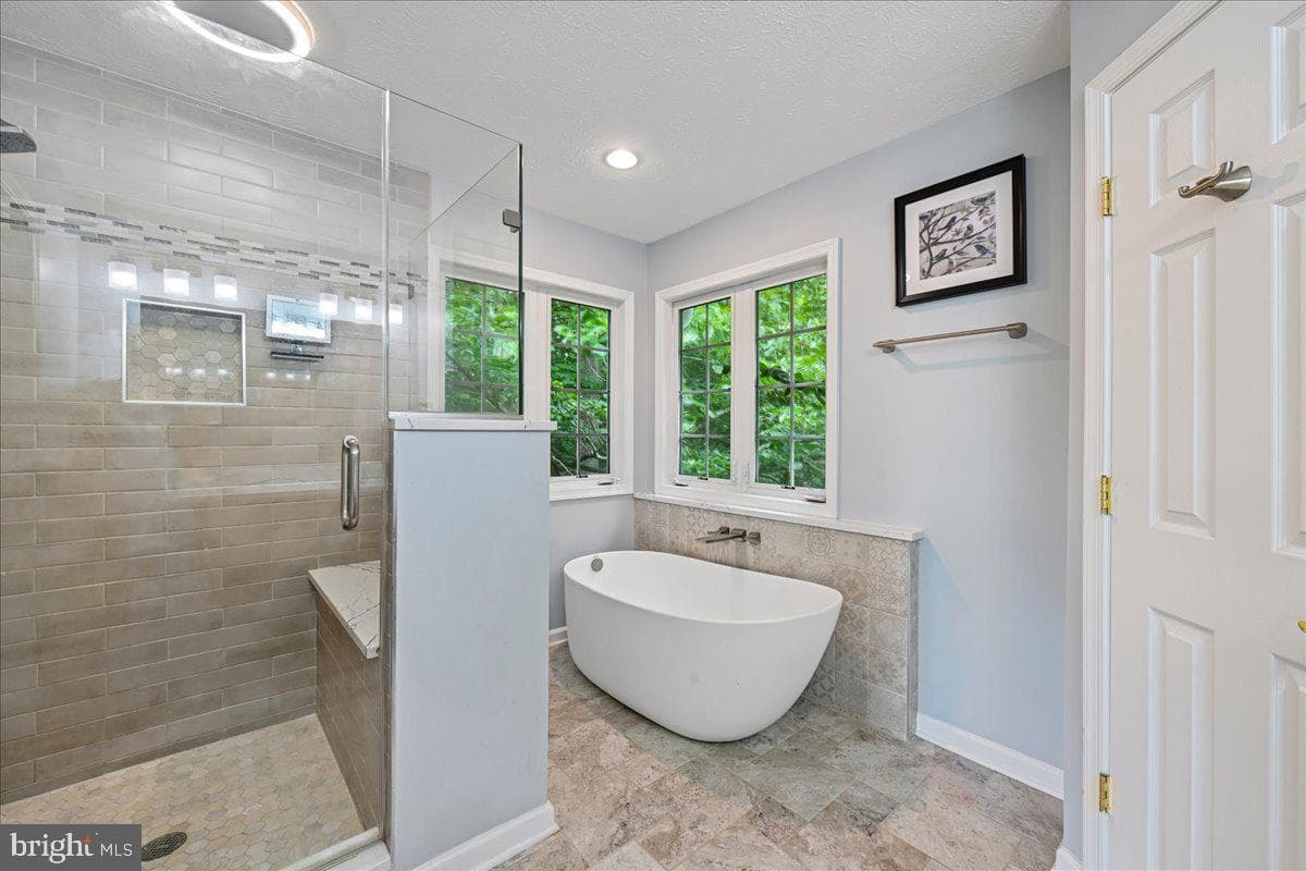 16956 Rivers Reach Lane photo 37
