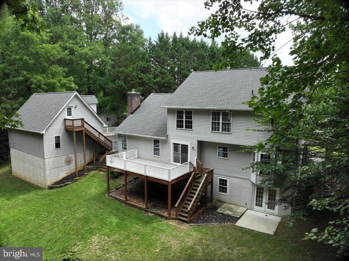 16956 Rivers Reach Lane photo 79