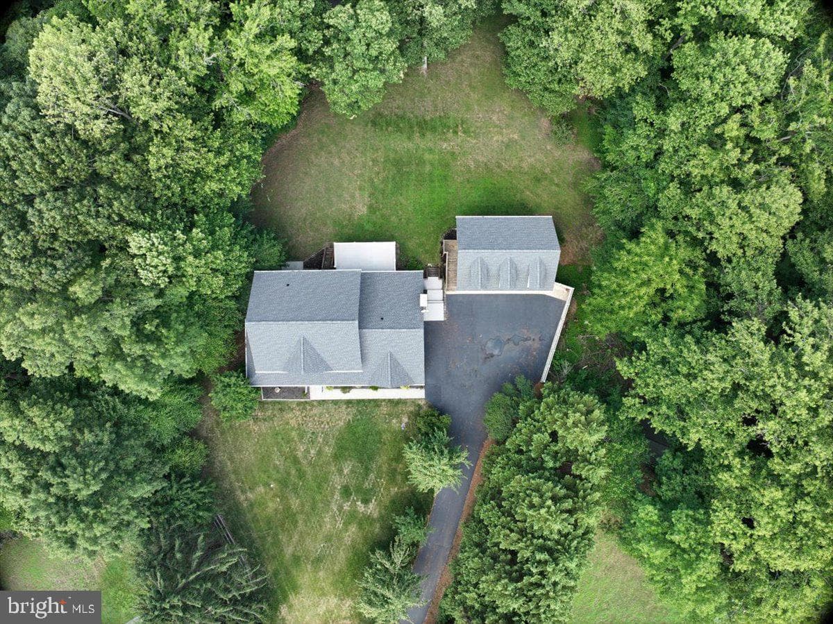 16956 Rivers Reach Lane photo 81