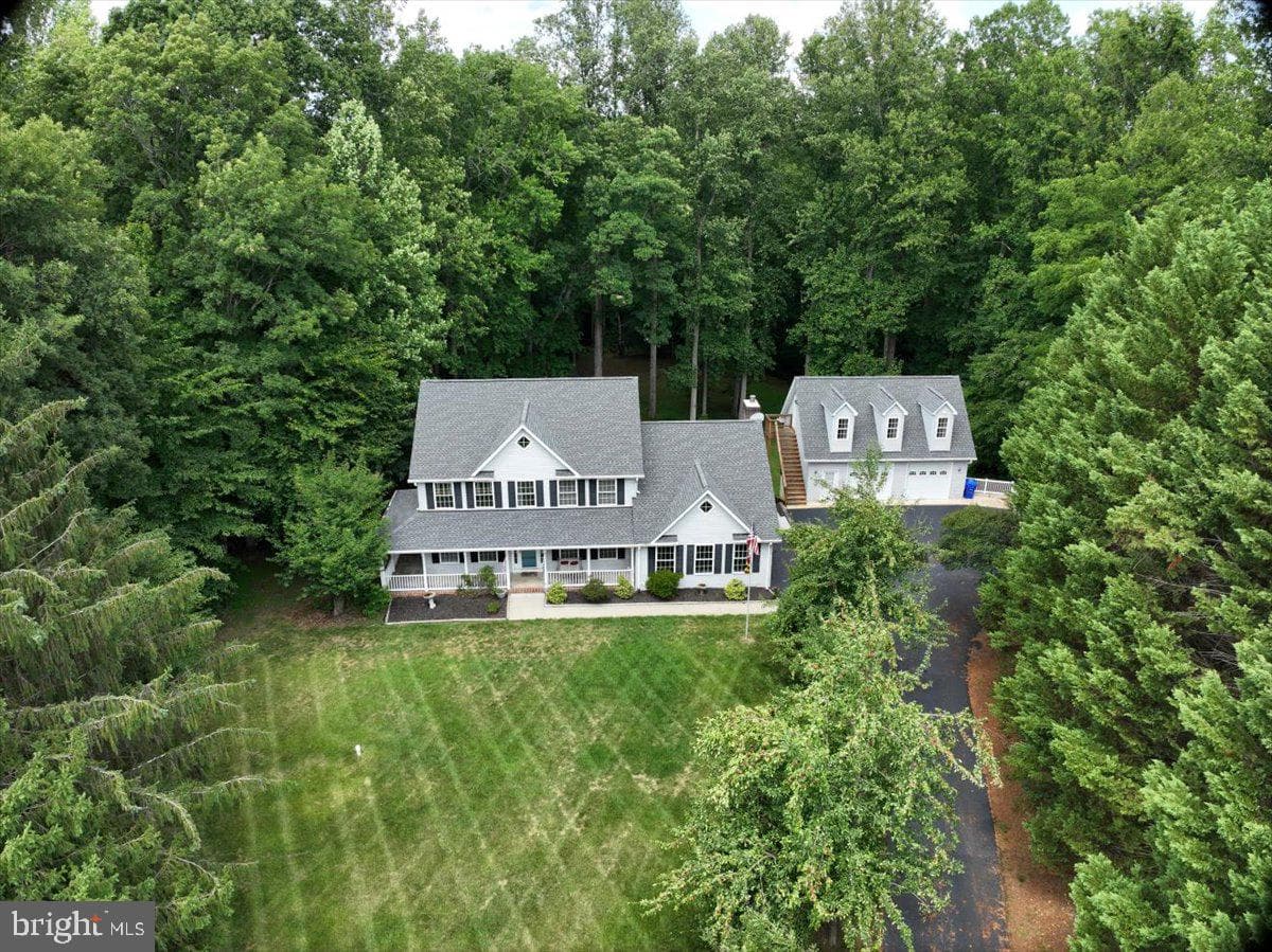 16956 Rivers Reach Lane photo 84