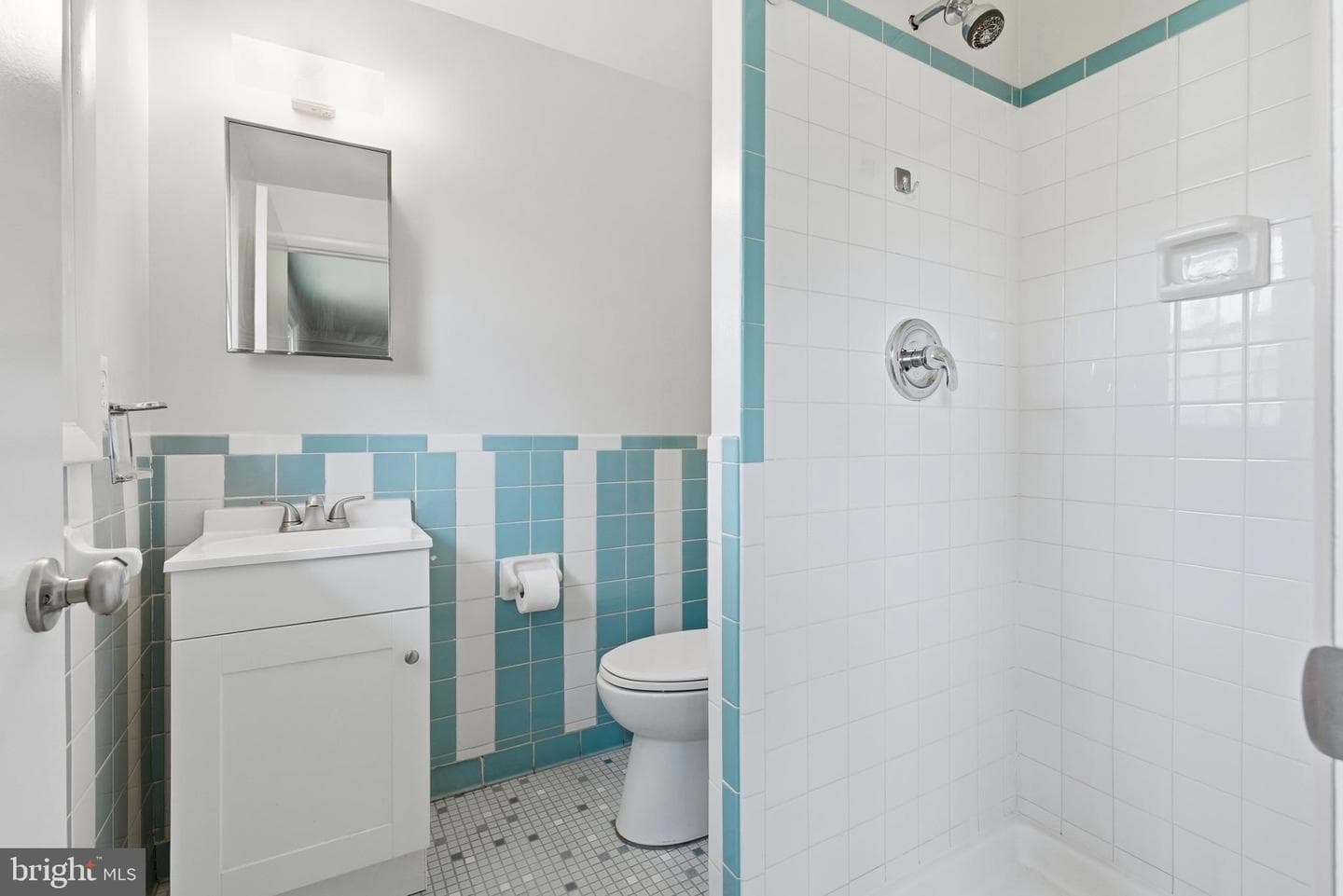 5509 Jeffrey Circle photo 18
