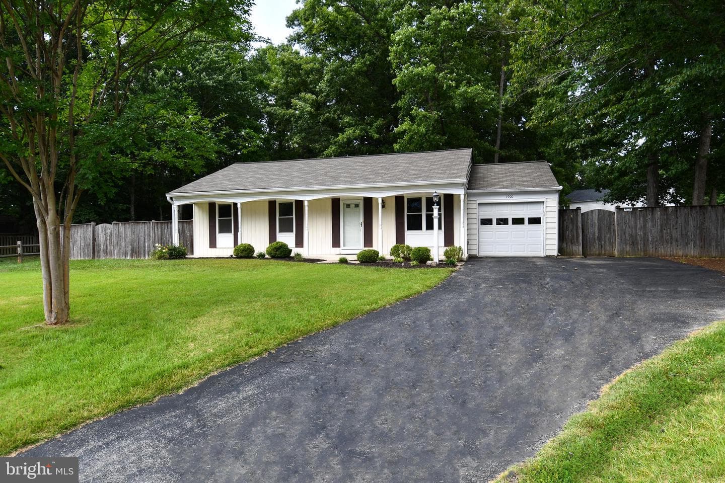 1900 Black Oak Court, Waldorf