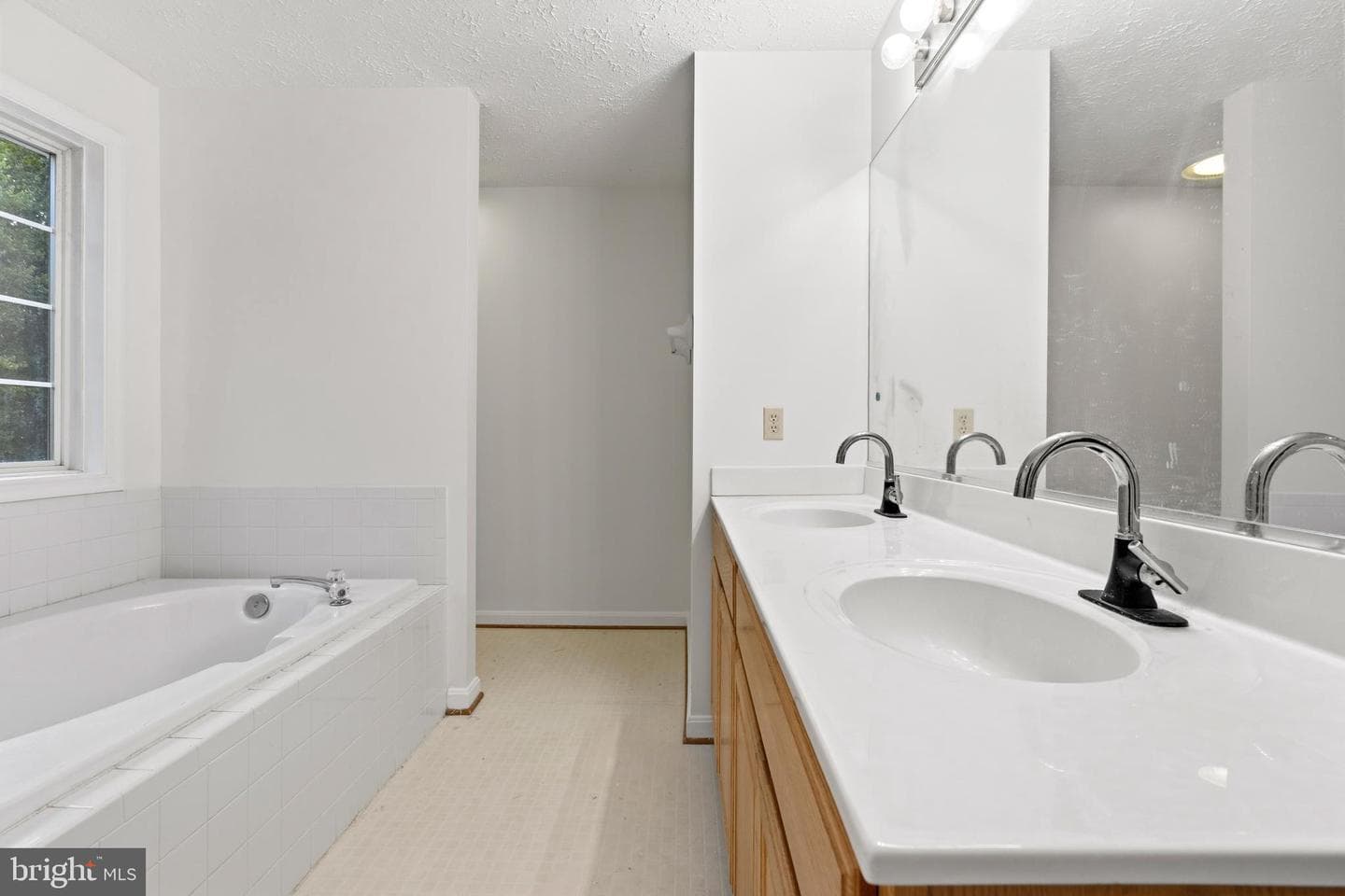 6905 Hawkins Gate Road photo 30