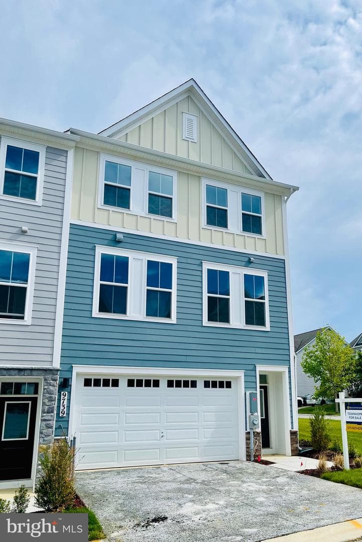 9739 Gaelic Place, Waldorf
