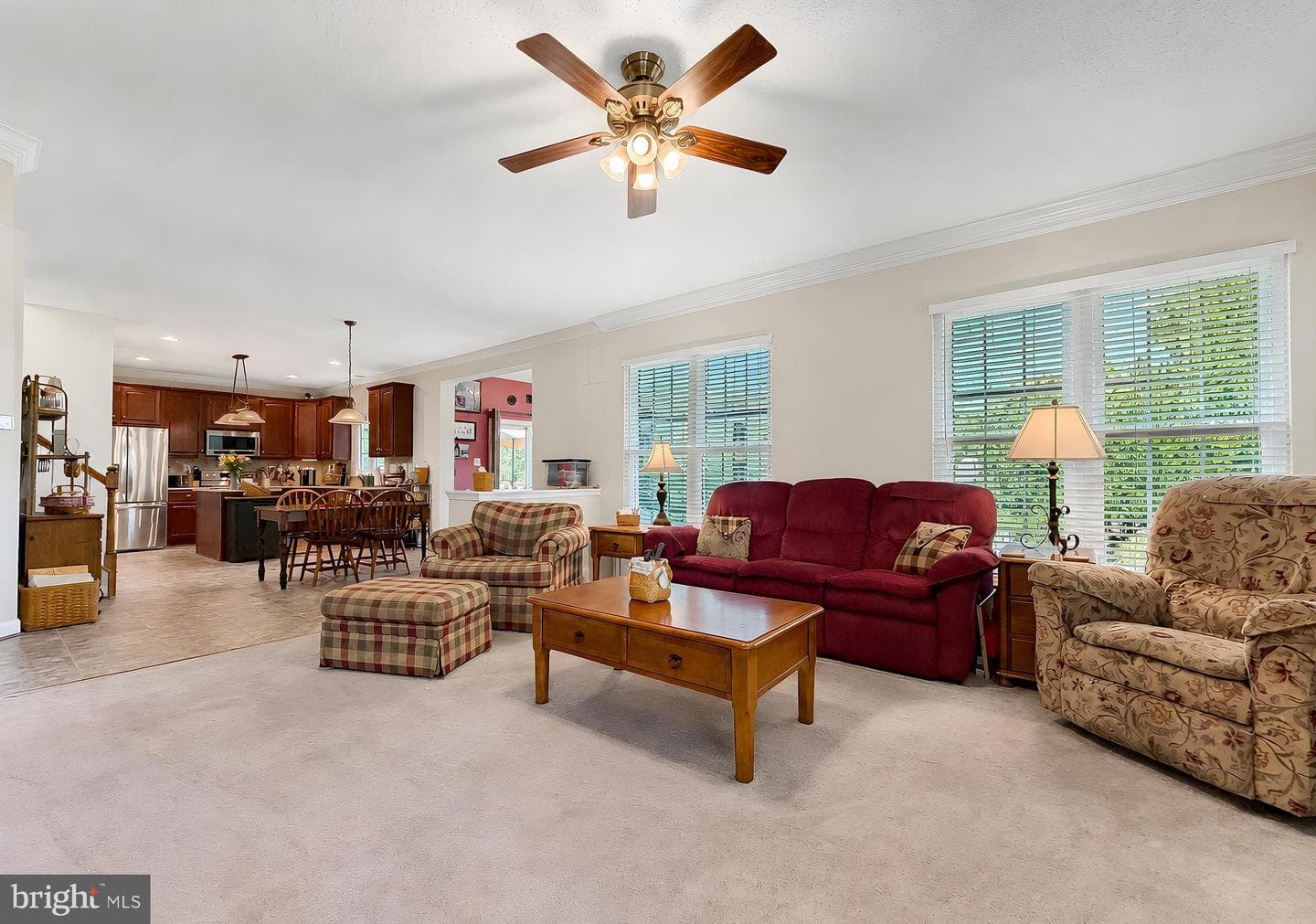 1002 Canterbury Lane photo 32