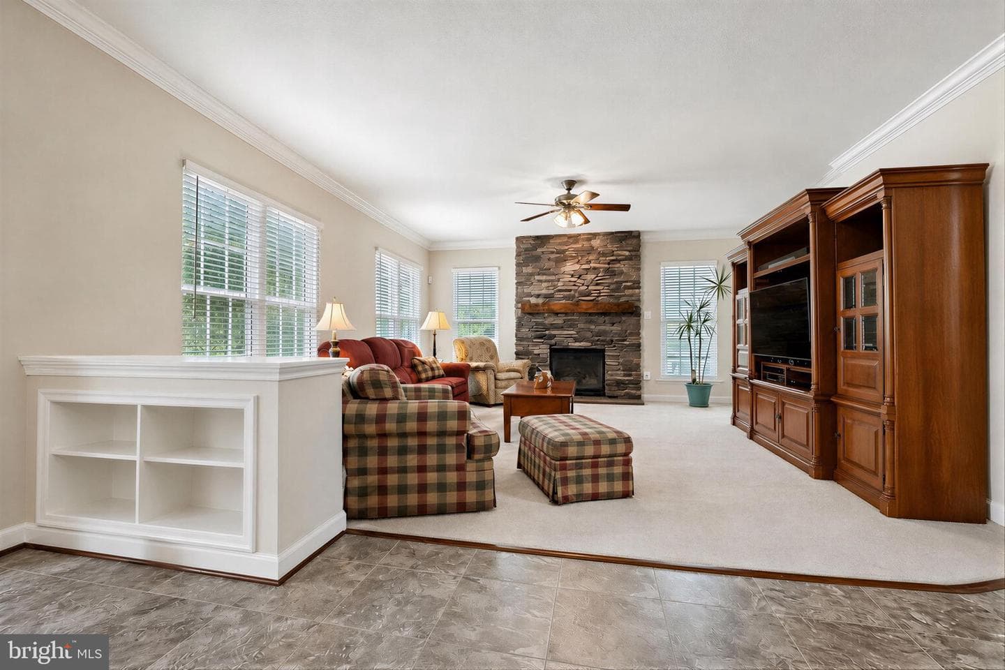 1002 Canterbury Lane photo 34