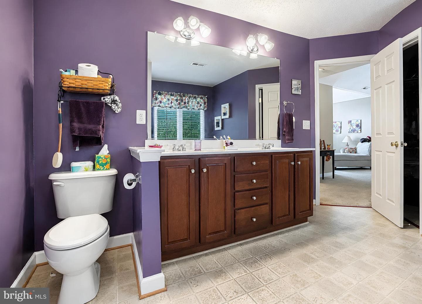 1002 Canterbury Lane photo 45
