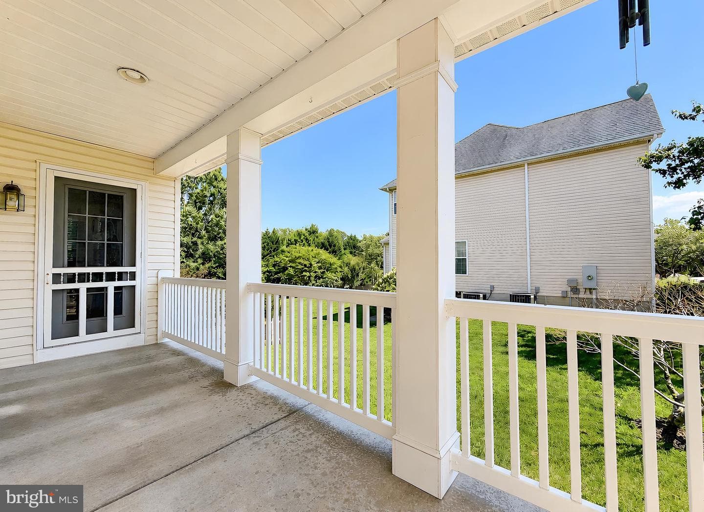1002 Canterbury Lane photo 6