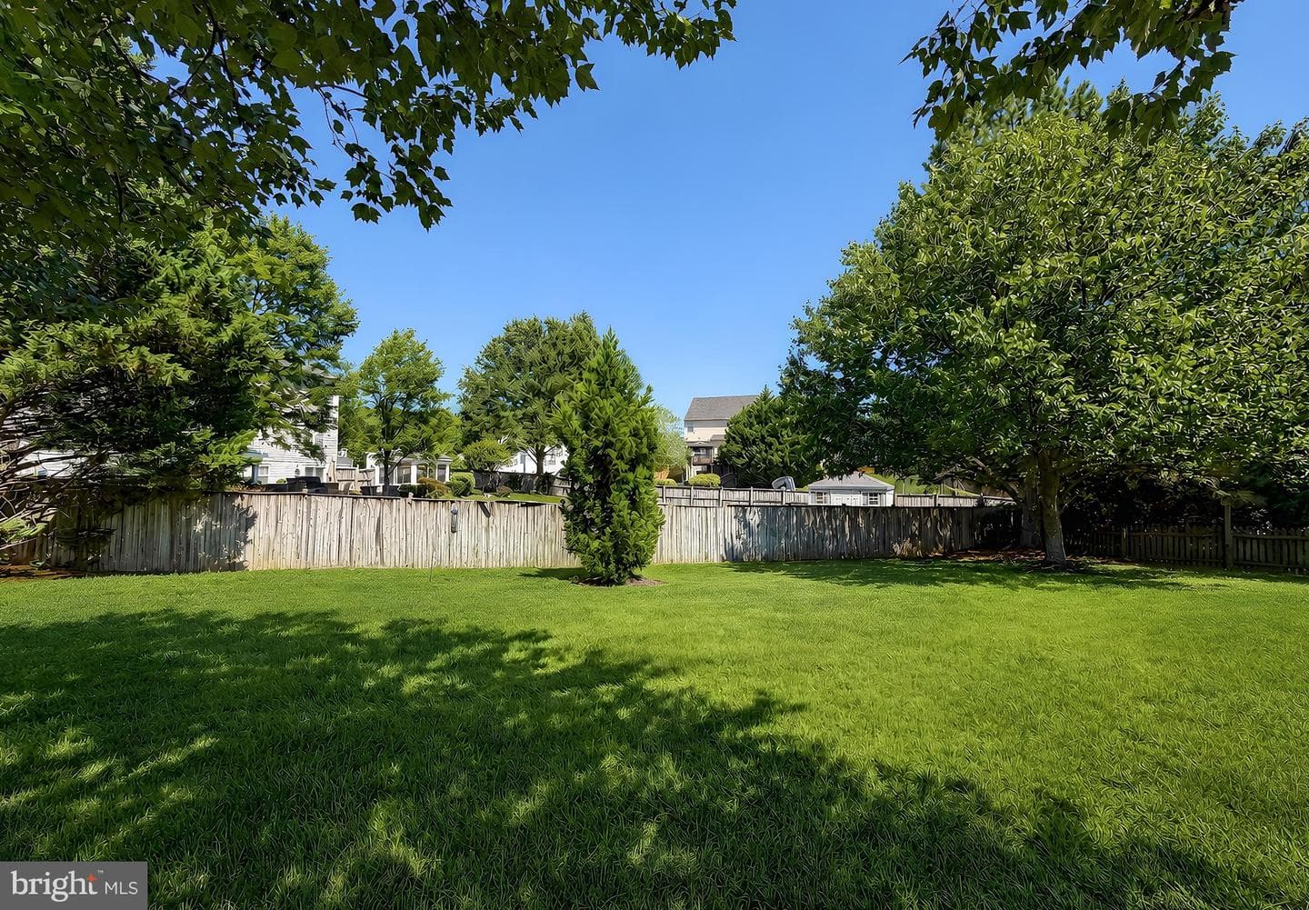1002 Canterbury Lane photo 90