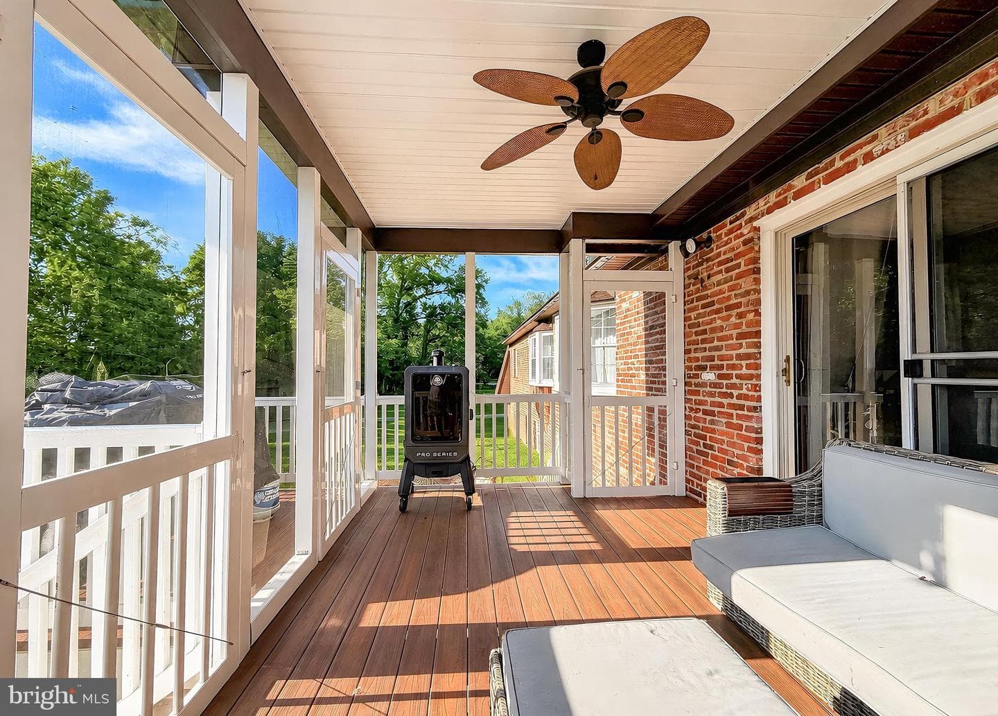 5935 River Road photo 17