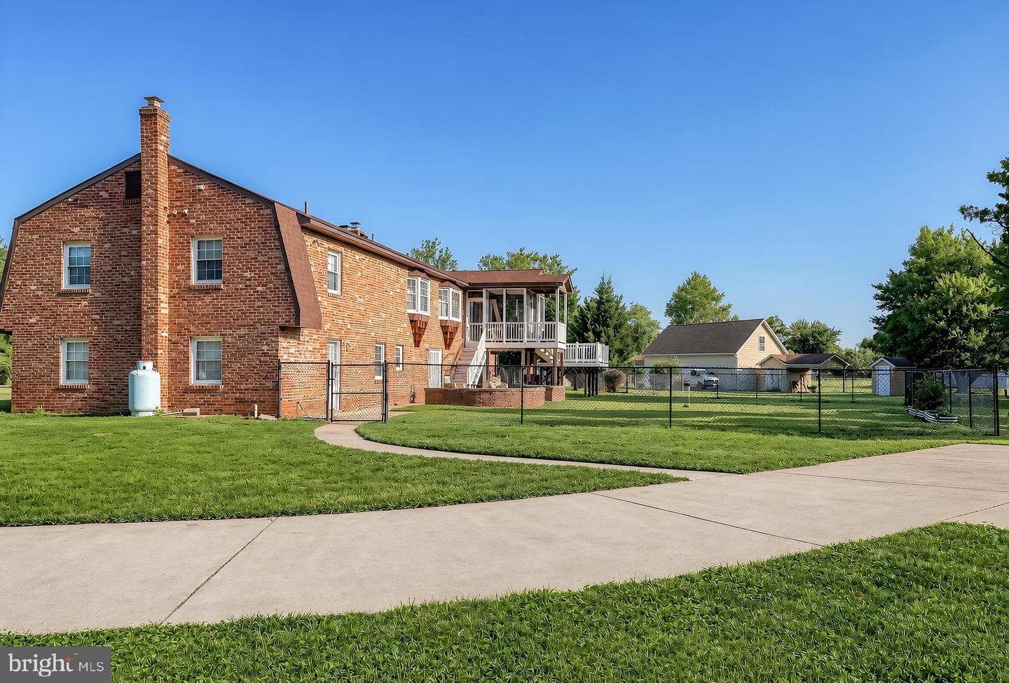 5935 River Road photo 25