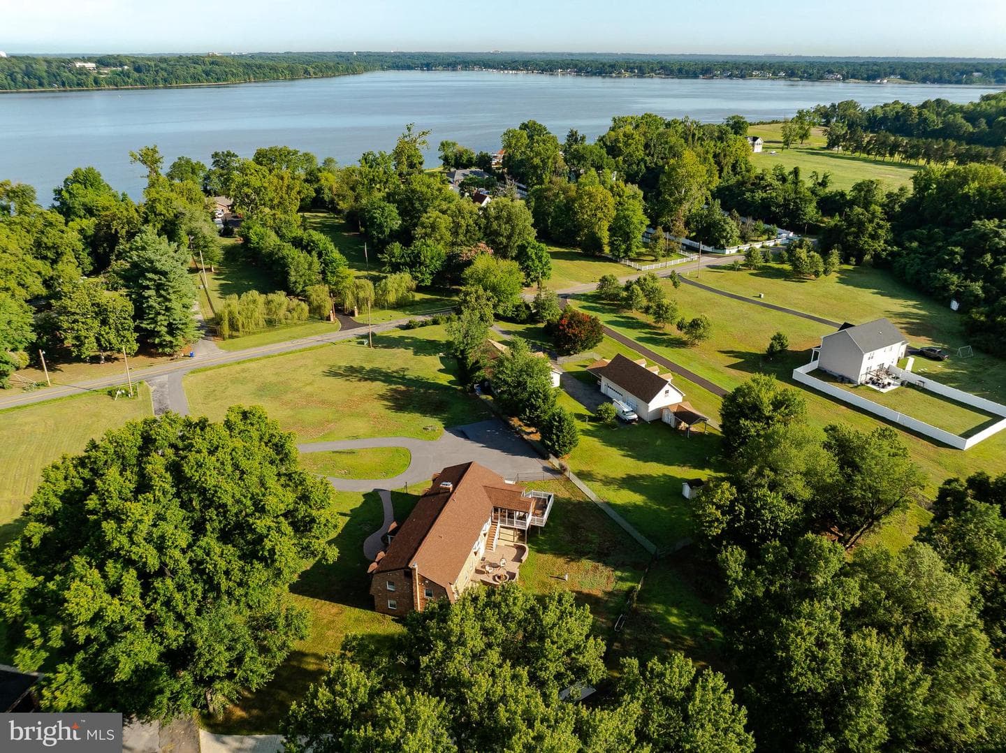 5935 River Road photo 32