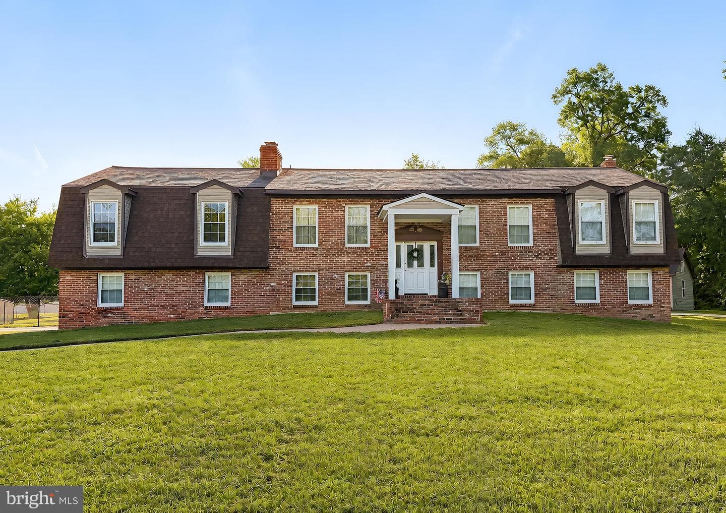 5935 River Road photo 4