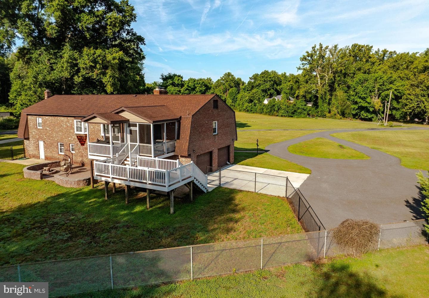5935 River Road photo 7
