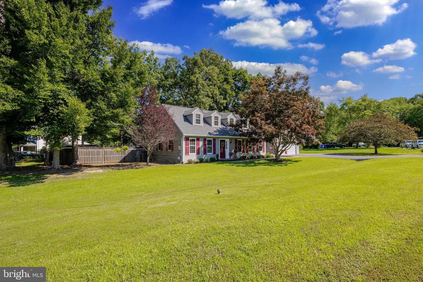 207 Persimmon Court photo 42