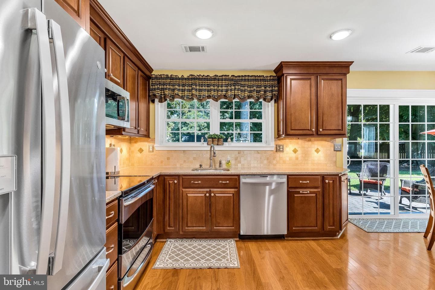 207 Persimmon Court photo 50