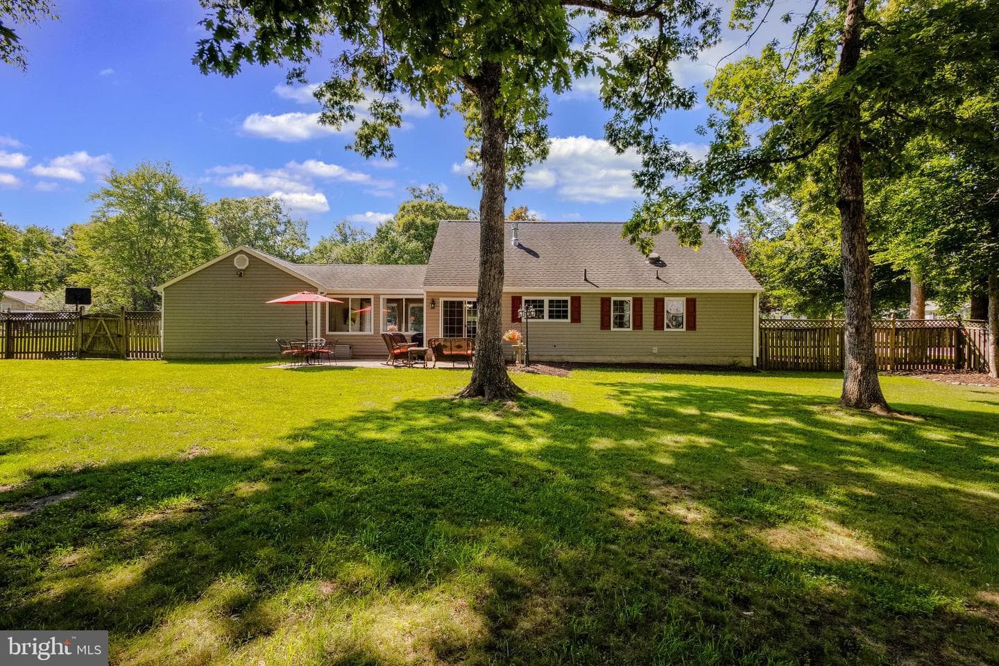 207 Persimmon Court photo 53