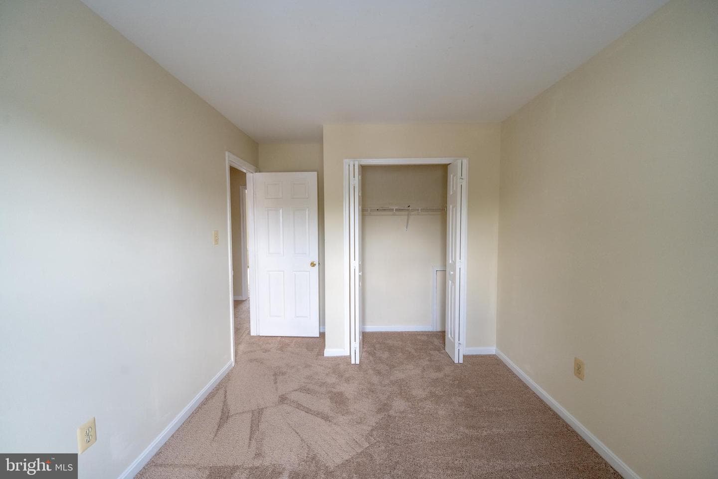 2607 Enterprise Place photo 17