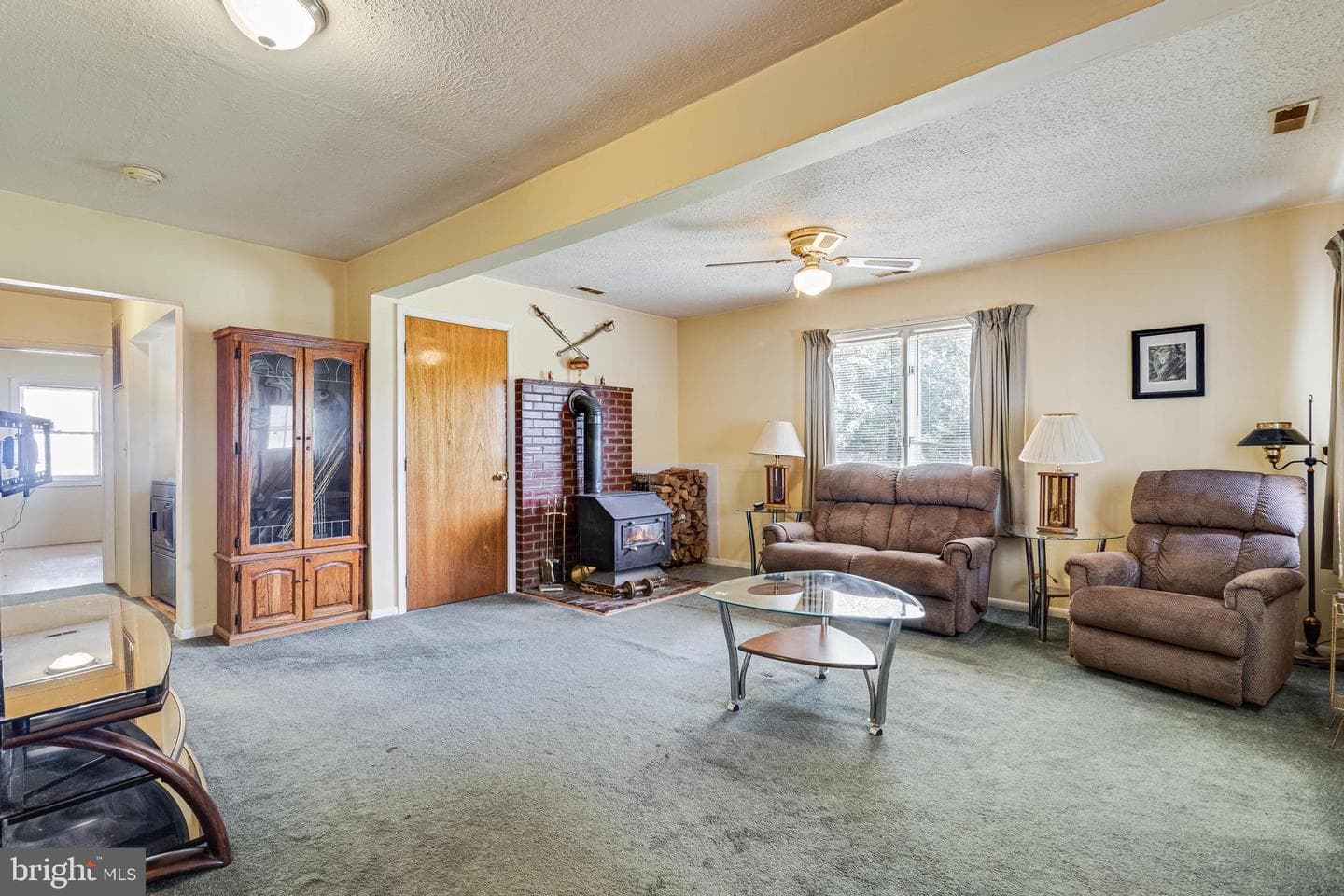 5490 Freddy Place photo 8