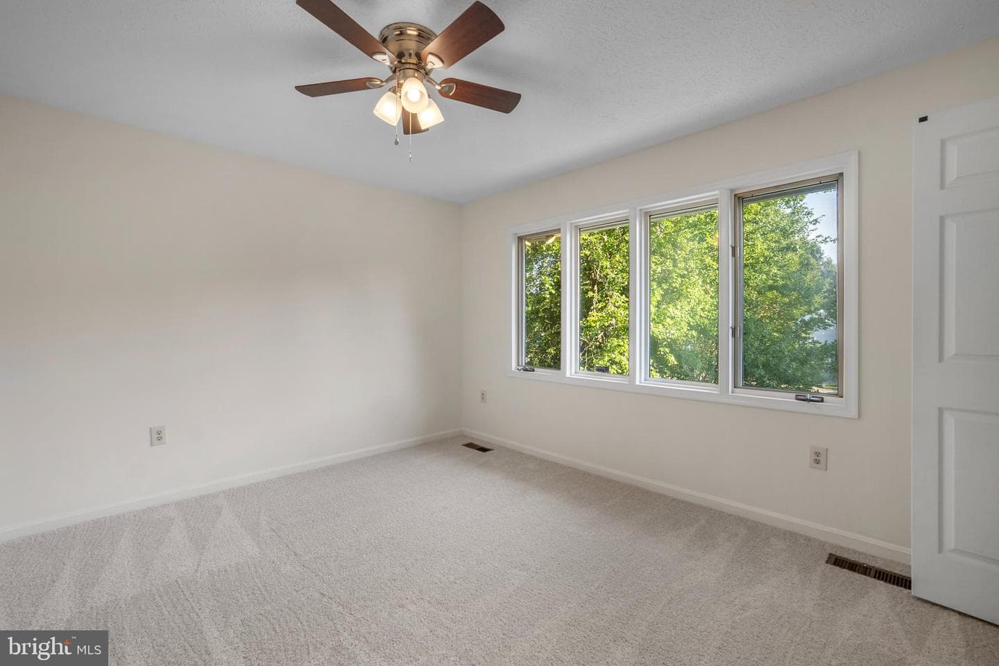 108 Oriole Lane photo 19