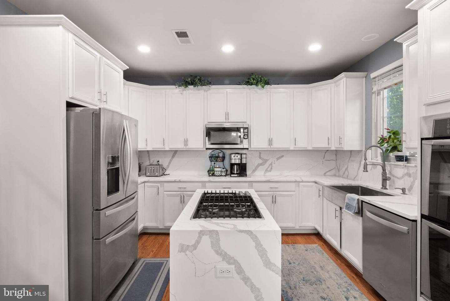 2994 Devonfield Avenue photo 11