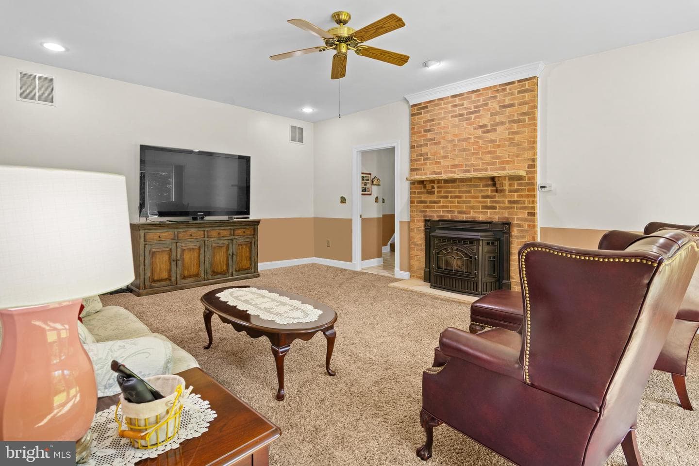 13745 Edelen Drive photo 40